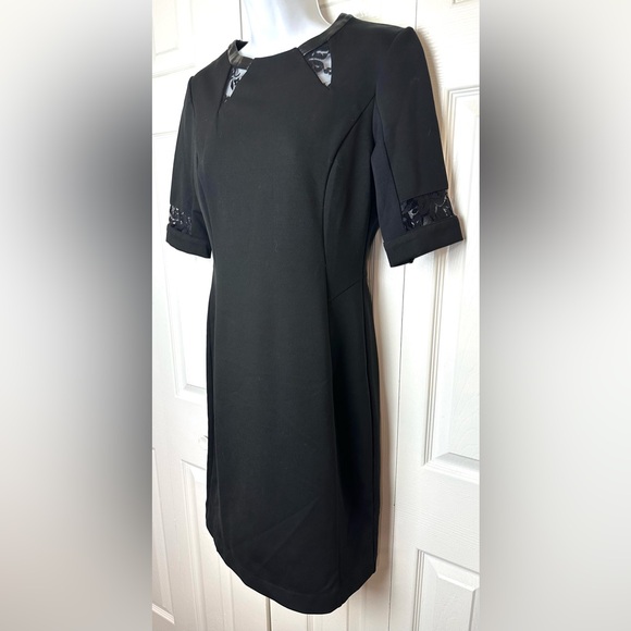 New TAYLOR Black Ponte Knit Sheath Dress Faux Leather Trim Lace Insets Shift - Picture 2 of 9